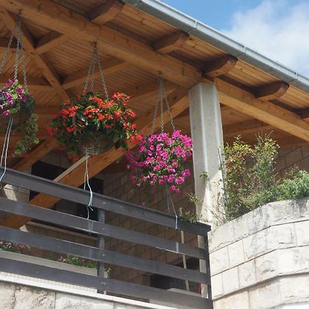 Apartments Bozic Τρέμπινιε Εξωτερικό φωτογραφία