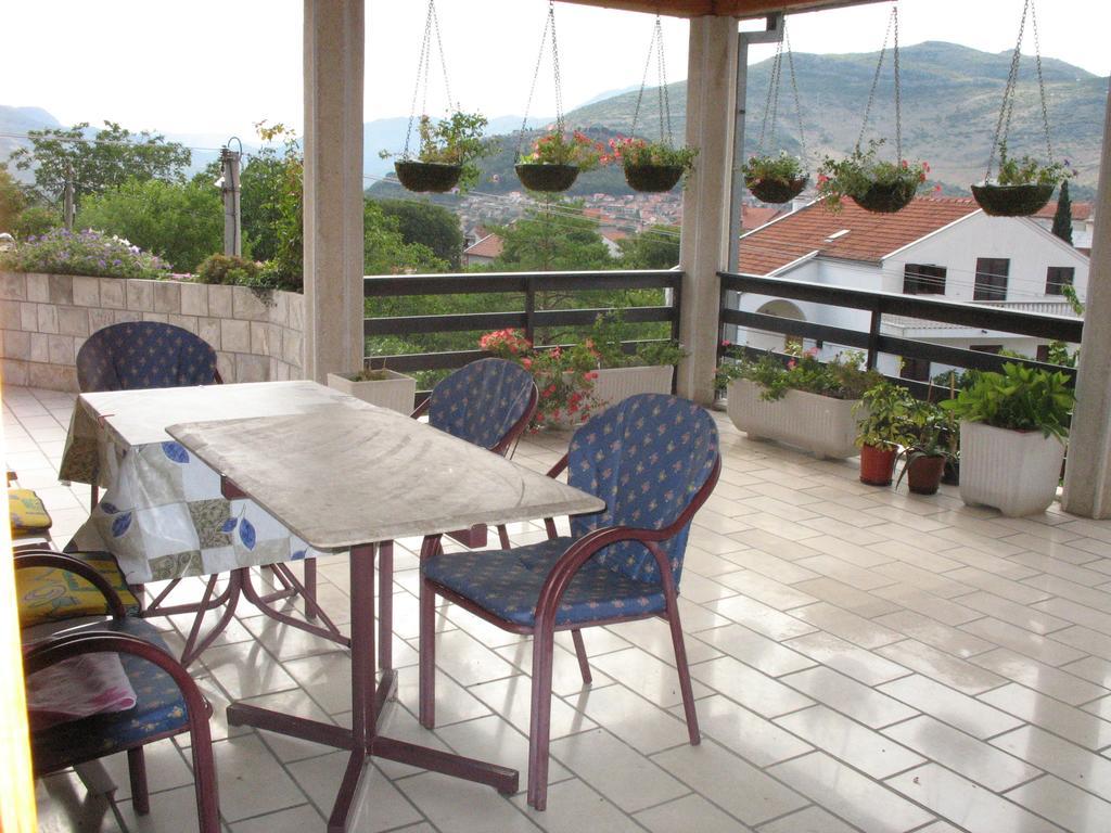 Apartments Bozic Τρέμπινιε Εξωτερικό φωτογραφία