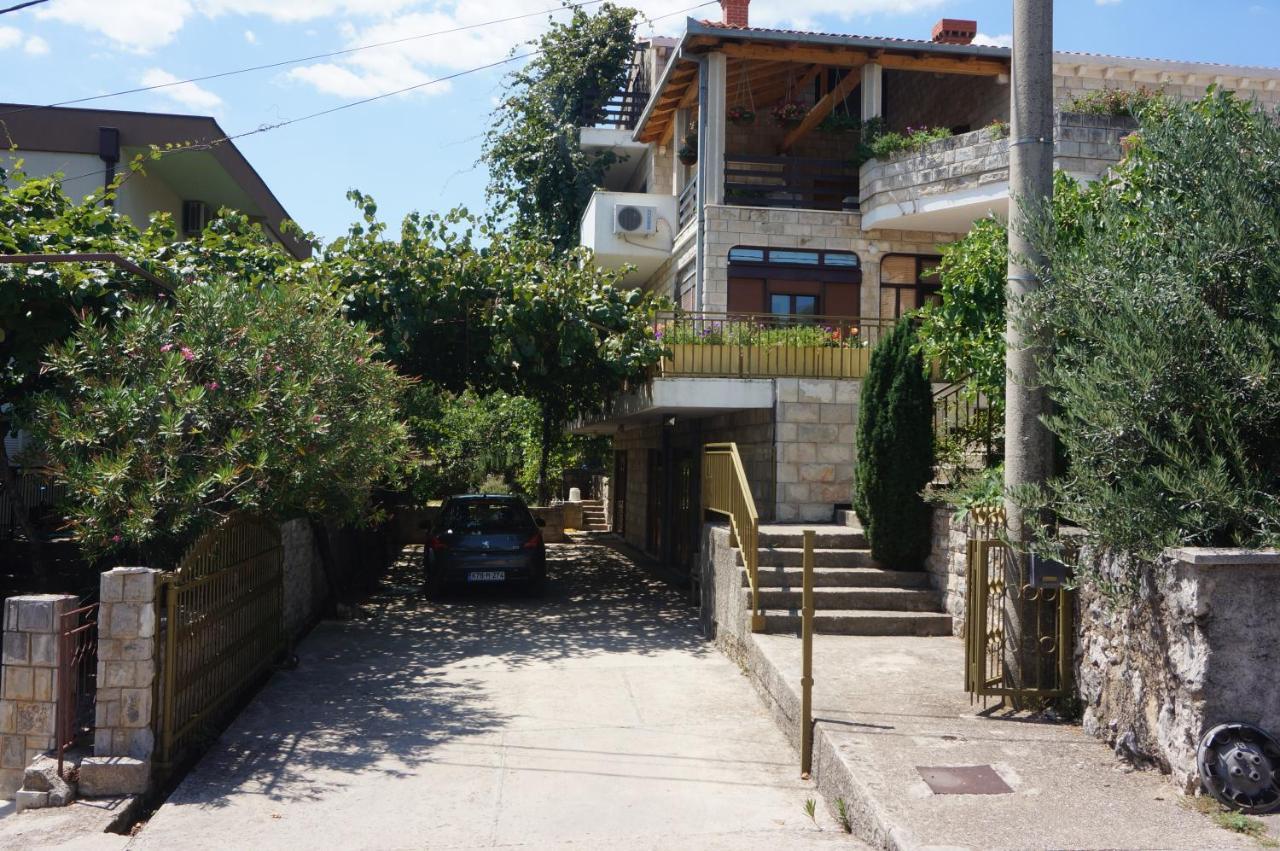 Apartments Bozic Τρέμπινιε Εξωτερικό φωτογραφία
