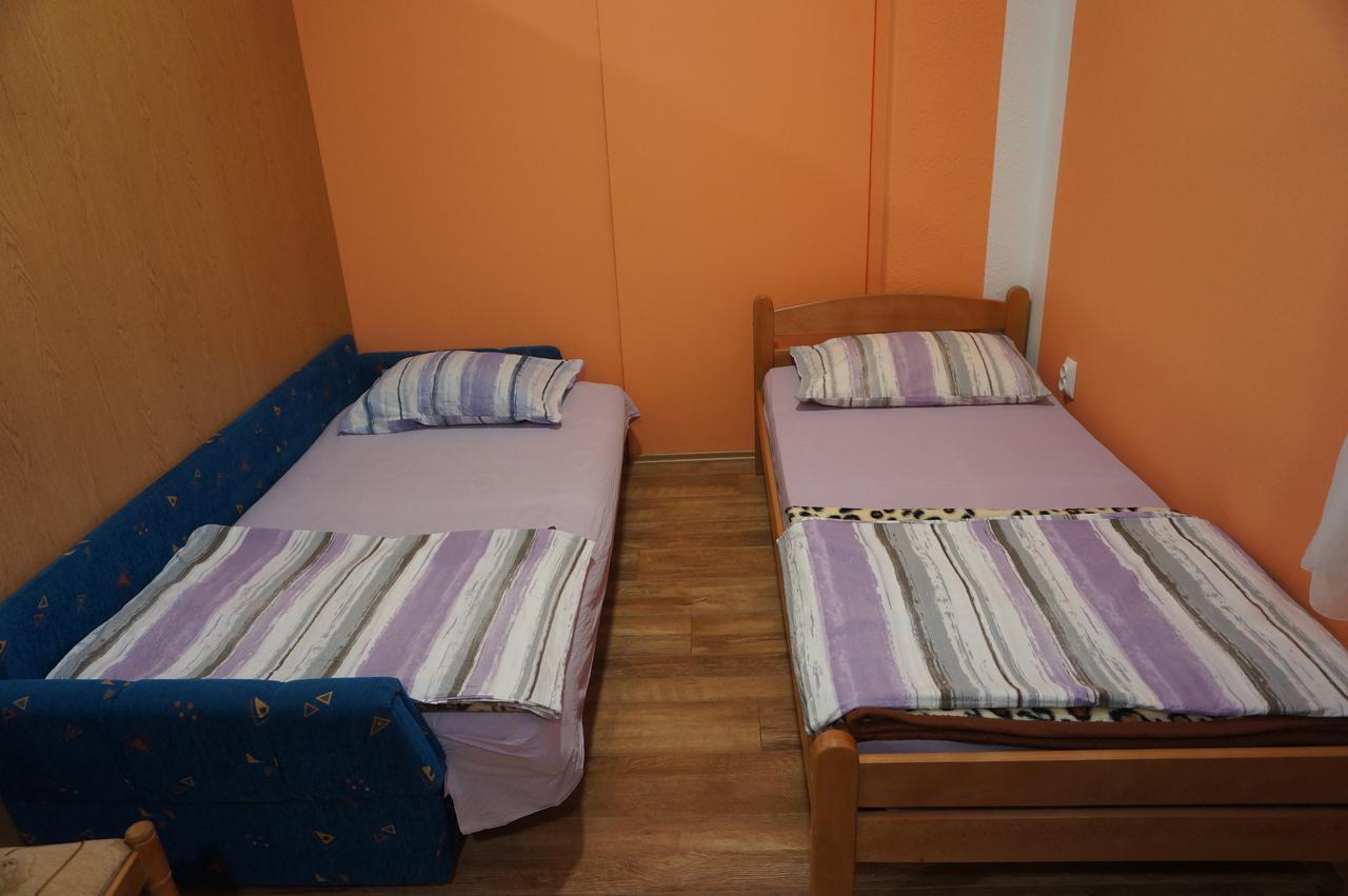 Apartments Bozic Τρέμπινιε Εξωτερικό φωτογραφία