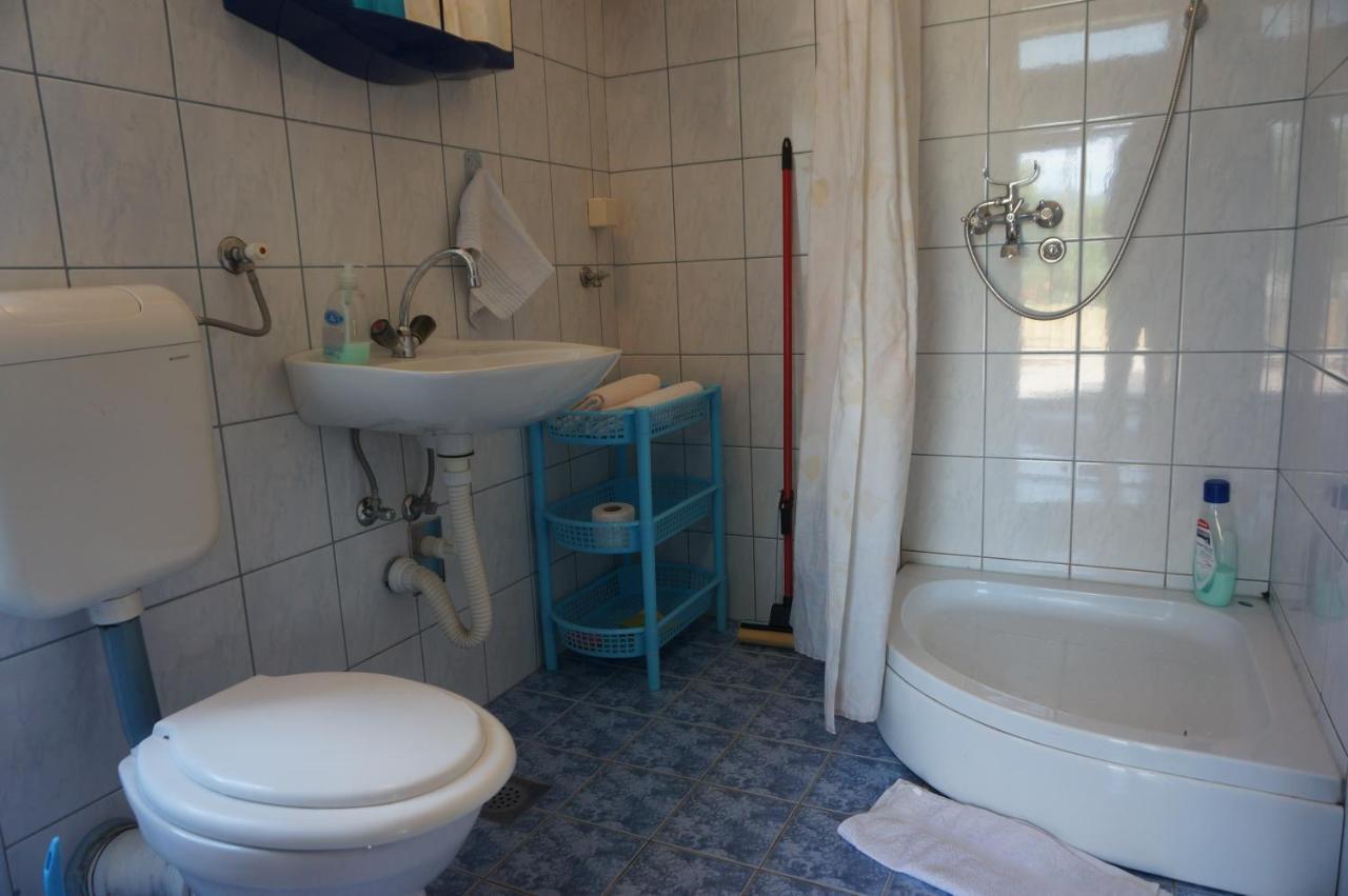 Apartments Bozic Τρέμπινιε Εξωτερικό φωτογραφία