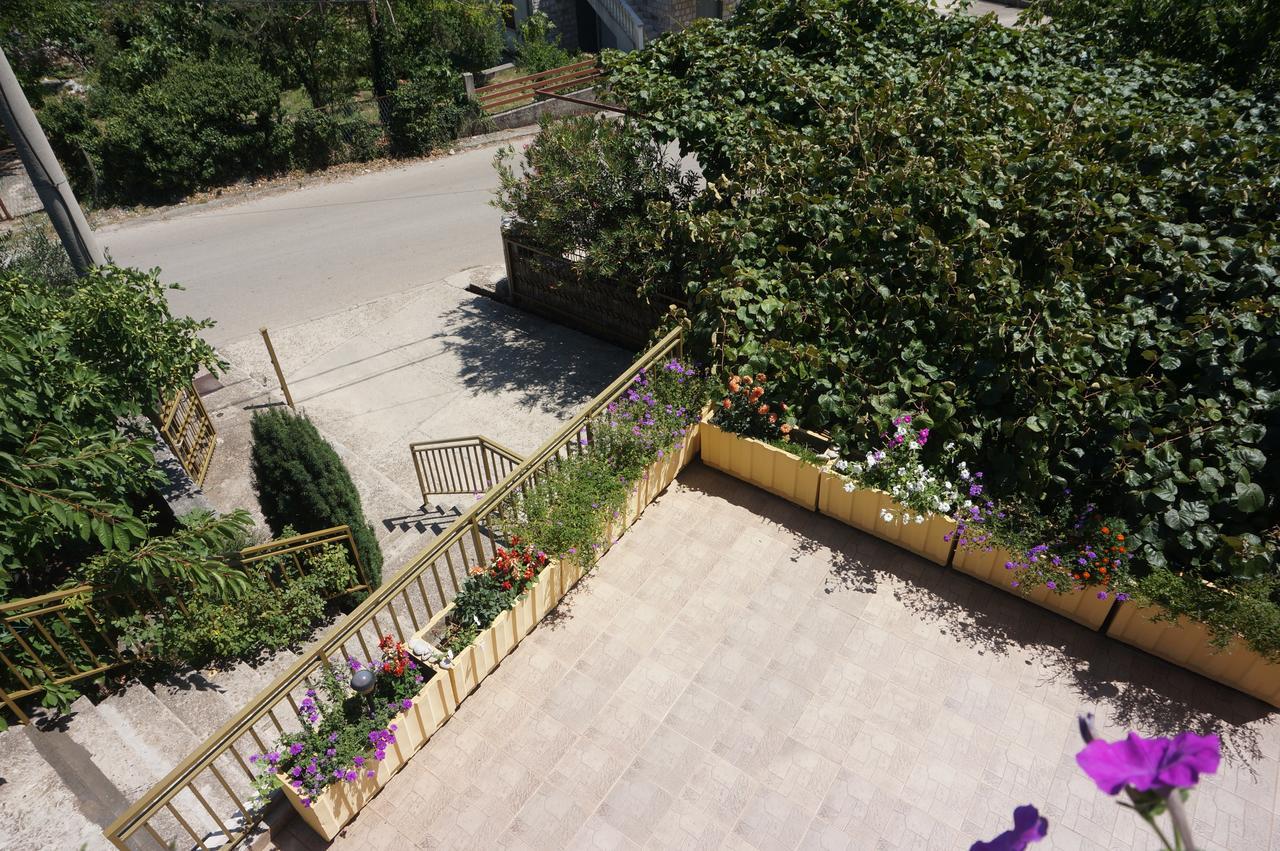 Apartments Bozic Τρέμπινιε Εξωτερικό φωτογραφία
